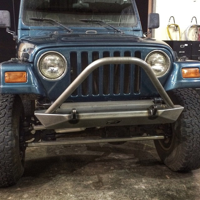 Jeep YJ / TJ / LJ Mid-Width Front Bumper W/Stinger Bare Steel Motobilt
